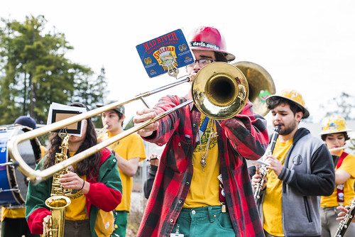 marchinglumberjacks womensbasketball event sendoff humboldtstateuniversity humboldt college arcata california humboldtcounty northerncalifornia csu campus university hsu humboldtstate evnt0307180078 scatter band