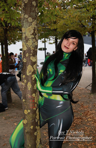 mcmlondonoct2018saturday canoneos600d cosplay cosplayers costume costumes comiccon photoshop londonexcel mcmcomiccon mcm shego kimpossible