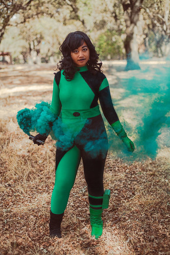 shego kimpossible cosplay halloween smokebomb green outdoor naturallight costume trees nature model portrait