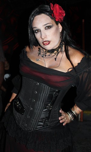 nyc rose vampire corset undead nightlife leftfield cityofdarkangels