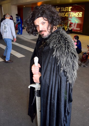 nycc2015 newyorkcomiccon 2015 nycc nycomiccon javitscenter nyc newyork cosplay costume october jonsnow nightswatch gameofthrones got hbo new york city comic con convention javits center game thrones