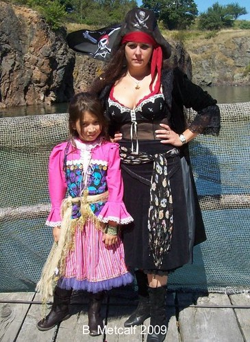 girl lady pirate