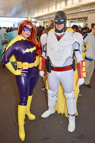 batgirl spaceghost barbara gordon gotham batman superheroine latex dc newyork comic con october 2019 convention costume cosplay superhero ny nyc nycc
