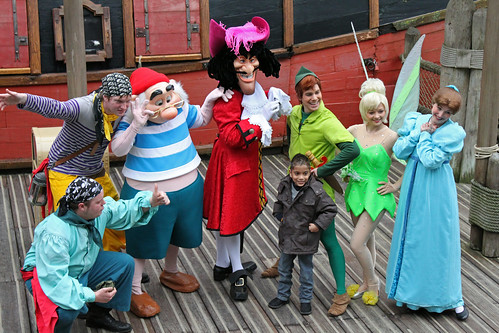 winter paris france europe disneyland character pirates eu tinkerbell peterpan disney pirate characters hook february wendy smee captainhook disneylandparis dlp disneylandresortparis makeawish mrsmee disneycharacters disneycharacter dlrp disneylandpark 2011 wendydarling parcdisneyland peterpanmovie tinkerbellmovie makeawishpeterpantotherescue