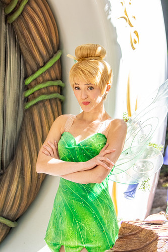 tinkerbell disneyland