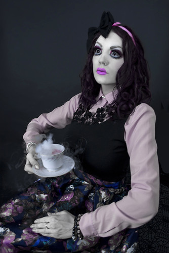 Porcelain Dolls Halloween Costume