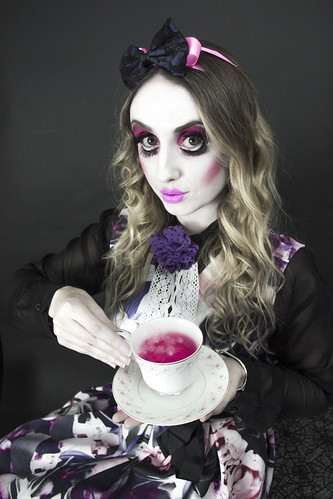 halloween costume doll makeup porcelain dolls tea party pot smoke fog dry ice spooky scary creepy scare haunting haunt haunted dark moody erie fashion pink