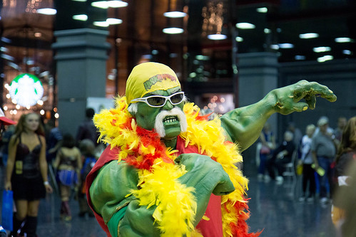 incredible hulk hogan wrestler wwf chicago illinois august 2017 rosemont wizard world comic con cosplay cosplayer