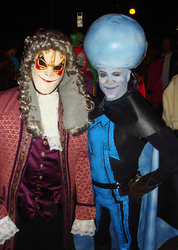 holiday halloween costume mask makeup drwho megamind