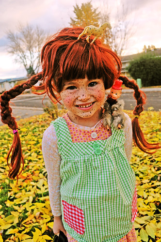 old horse man cute halloween girl monkey costume october mr little handmade 5 five daughter sadie redhead wig pippi freckles braids nilsson longstocking 20011 halloween2011