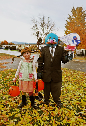 street old blue costumes boy horse man halloween girl kids children soup monkey costume october mask mr little handmade jackolantern or fat sesame muppets johnson jim astrid grover pippi treat trick muppet inger papier mache henson nilsson longstocking trickortreating lindgren langstrumpf 2011 halloween2011 bagofgoldcoins