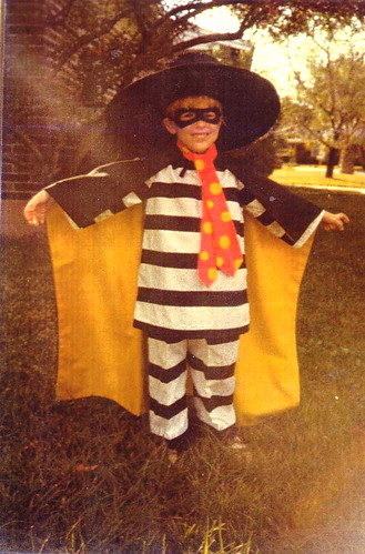 halloween diy costume mcdonalds 1970s hamburglar vintagehalloween mcdonaldland craftilineage