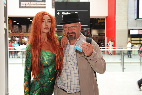 mcmfriday2018 cosplay canoneos600d costume cosplayers comiccon costumes mcmcomiccon mcmlondonmay2018 londonexcel mera walterwhite lookalike