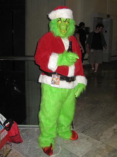 DIY Grinch Costume