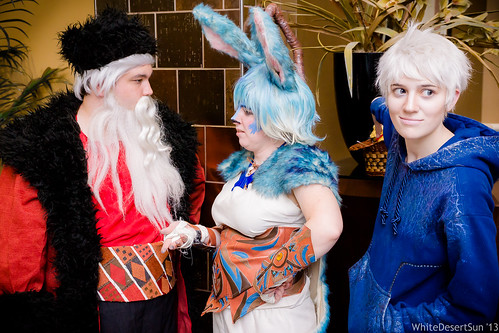 bunny alex easter jack costume frost cosplay sandy abby father group convention rise con acen tobie guardians 2013 midnightcosplay