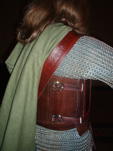 aragorn costuming bilbo dragoncon legolas thelordoftherings entwives kingofthedead tolkientrack