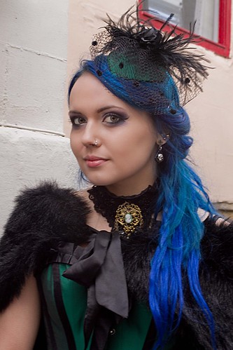 nov green lace trimmed goth week 3rd 2470 “blue “canon “sigma hair” “beautiful 7d” lens” lady” hat” “fur “whitby bodice” 2012” ‘victorian’ choker” stole” “pendent