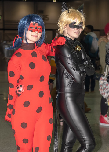 ladybug catnoir miraculousladybug mcmlondoncomicconoctober2018 mcm comiccon anime gaming comic film cosplay
