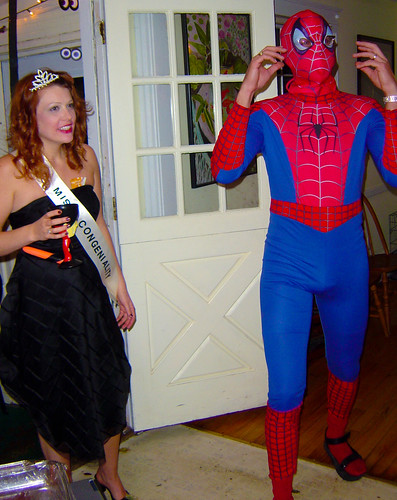 costumes tiara halloween 2004 misscongeniality sony spiderman ken kristen spidey wife pointandshoot milf