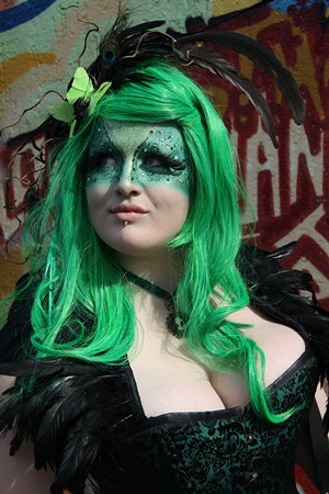 germany goth feathers leipzig corset wgt wavegotiktreffen2012