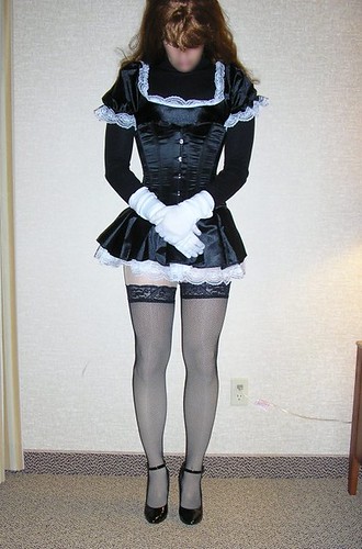 stockings garter french fishnet sissy tranny transvestite maid crossdresser maids