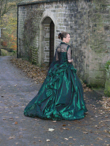 train dress bustle interviewwiththevampire westyorks victoriangown greenbustlegown gothicgownhistoricalcostume