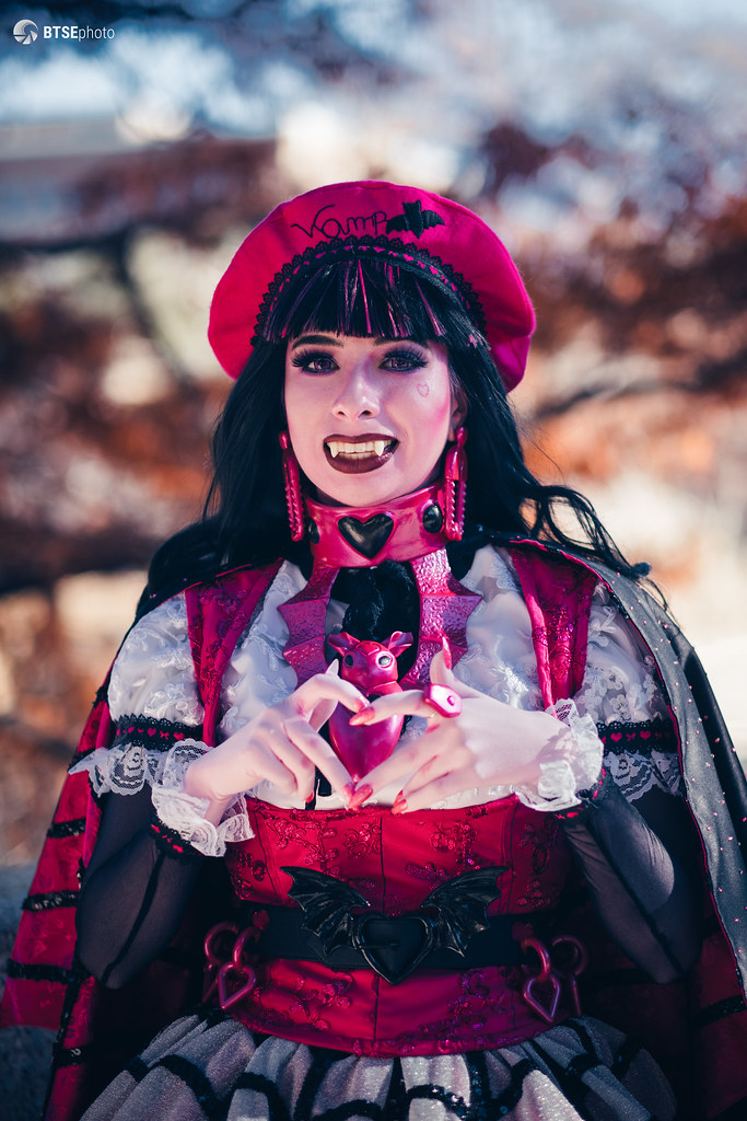 Haunt Couture Draculaura