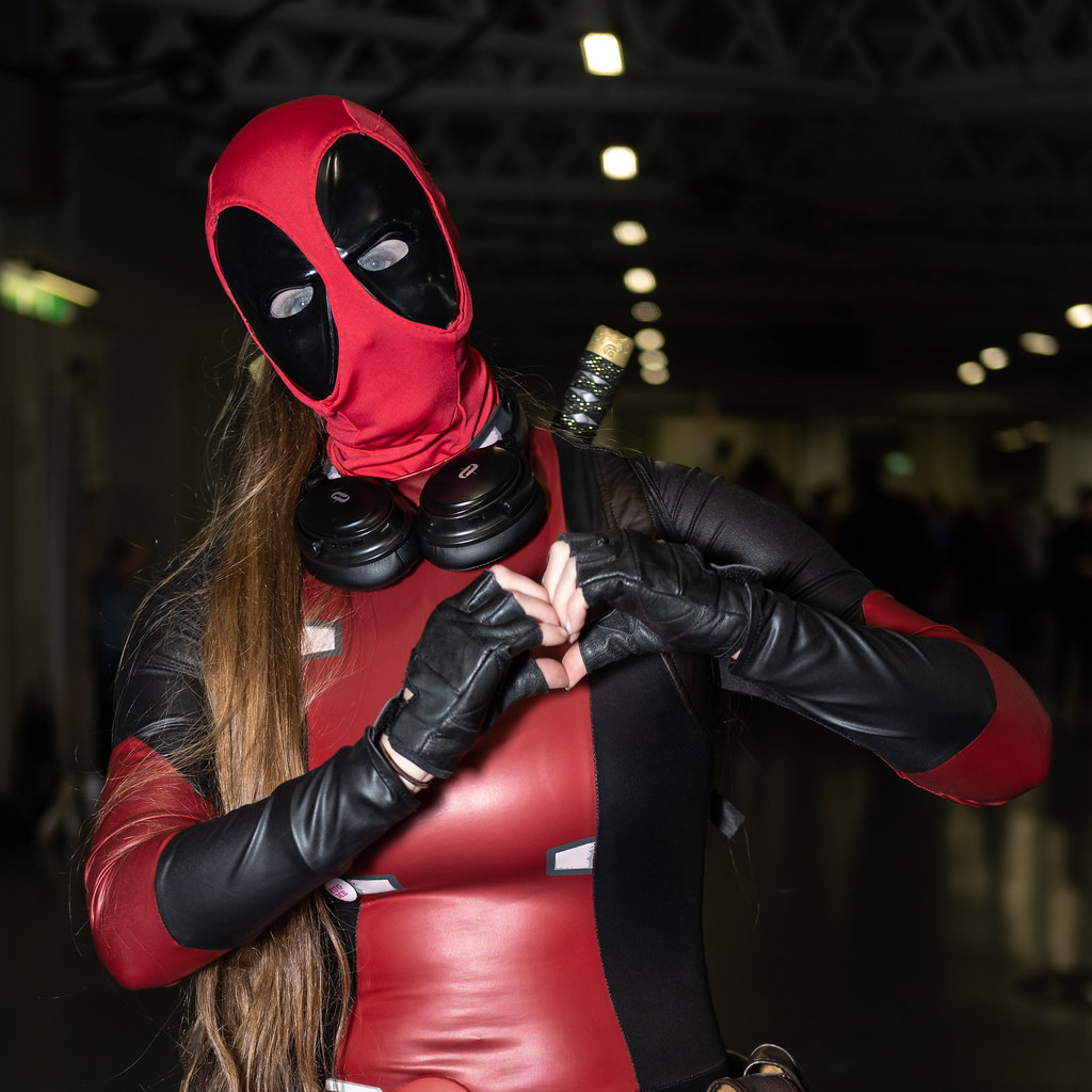 Lady Deadpool (Wanda Wilson) Costume Lady Deadpool
