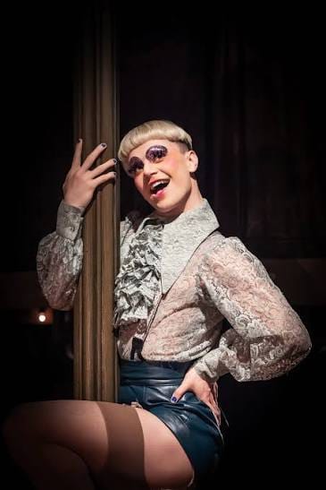 DIY Emcee Costume Guide: Cabaret Broadway 2024 Revival Split 'Em and Dive In": Meet the Kit Kats Who Brought Cabaret Back ...
